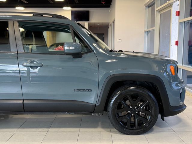 Used 2019 Jeep Renegade Altitude w/ Quick Order Package 2XM FWD image 16