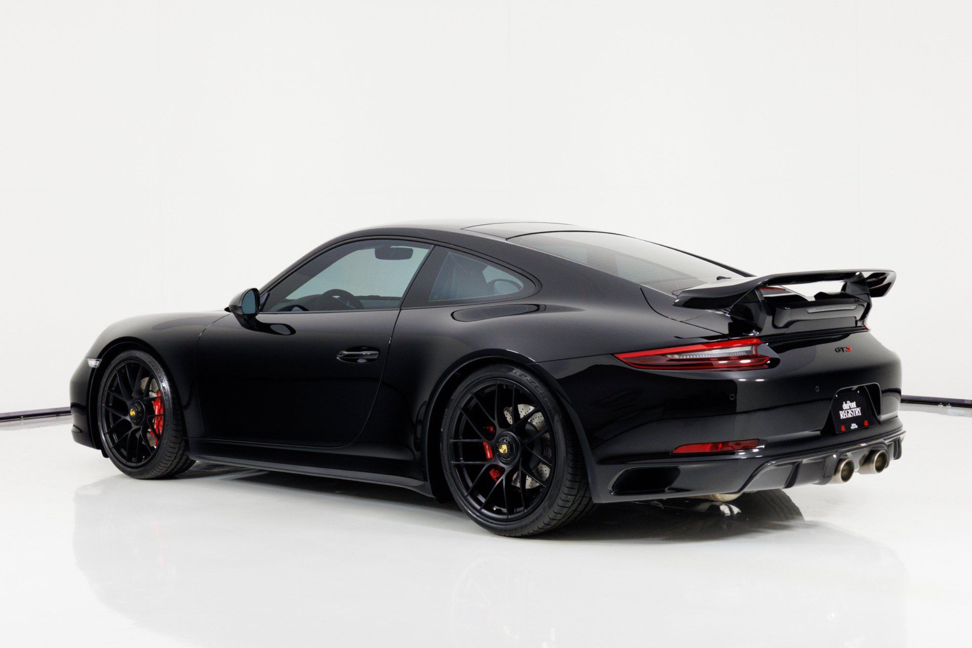 Used 2017 Porsche 911 Carrera GTS RWD image 5