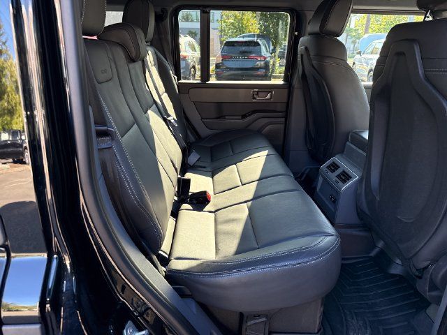 Used 2025 INEOS Grenadier Station Wagon AWD/4WD image 10