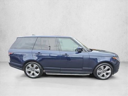Used 2019 Land Rover Range Rover HSE image 4