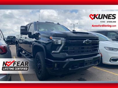 Used 2024 Chevrolet Silverado 2500 LT w/ Midnight Edition