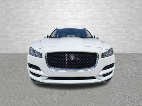 Used 2020 Jaguar F-PACE Premium AWD/4WD image 6