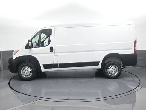 Used 2026 RAM ProMaster 1500 FWD image 3