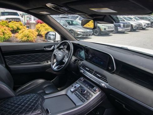 Used 2022 Hyundai Palisade Calligraphy w/ Cargo Package AWD/4WD image 18
