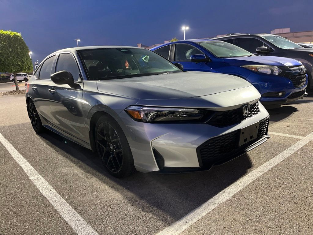 Used 2025 Honda Civic Sport image 2