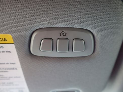 Used 2022 Ford Explorer Limited w/ Hybrid Equipment Group 310A image 29