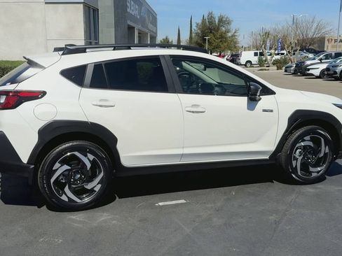 New 2026 Subaru Crosstrek 2.5i Limited w/ Crosstrek Mirror Package AWD/4WD image 9