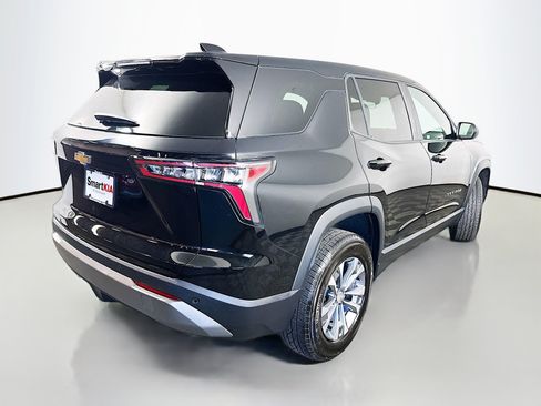 Used 2026 Chevrolet Equinox LT FWD image 7