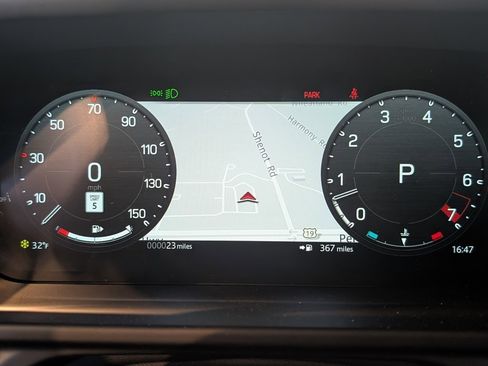 New 2026 Land Rover Defender 110 X-Dynamic SE image 16