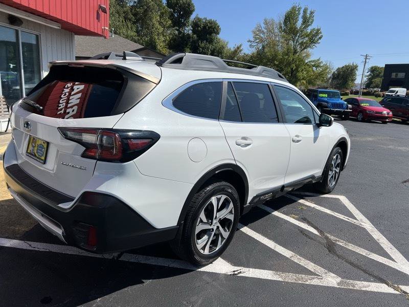 Used 2020 Subaru Outback Limited AWD/4WD image 3