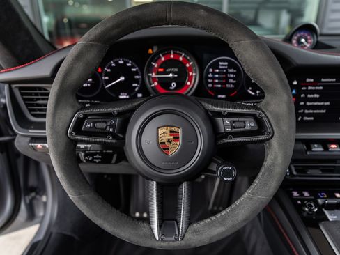 Certified 2022 Porsche 911 Carrera 4 GTS AWD/4WD image 32