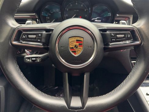Used 2023 Porsche Macan Turbo image 56