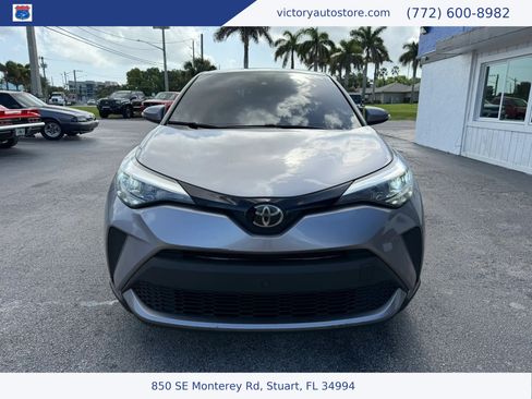 Used 2020 Toyota C-HR LE FWD image 13