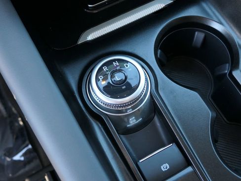 Used 2025 Ford Explorer Active w/ Active Comfort Package image 22