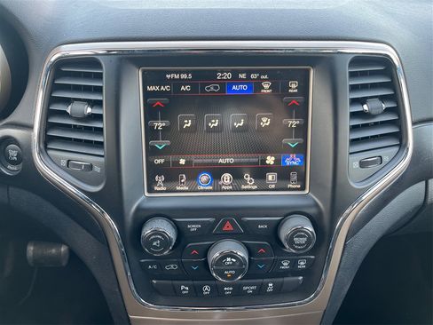 Used 2016 Jeep Grand Cherokee Laredo w/ Quick Order Package 23E image 14