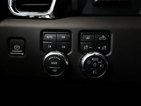 Used 2024 GMC Sierra 1500 Denali w/ Denali Reserve Package AWD/4WD image 22