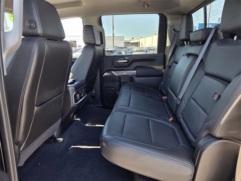 Used 2020 Chevrolet Silverado 2500 LTZ w/ LTZ Plus Package image 15