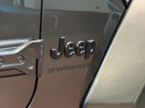 New 2025 Jeep Wrangler Sahara w/ Safety Group image 26