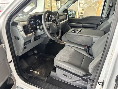 Used 2022 Ford F150 XLT w/ XTR Package image 7