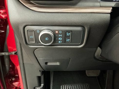 Used 2022 Ford Explorer Limited w/ Equipment Group 301A RWD image 23
