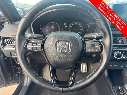 Used 2025 Honda Civic Sport image 19