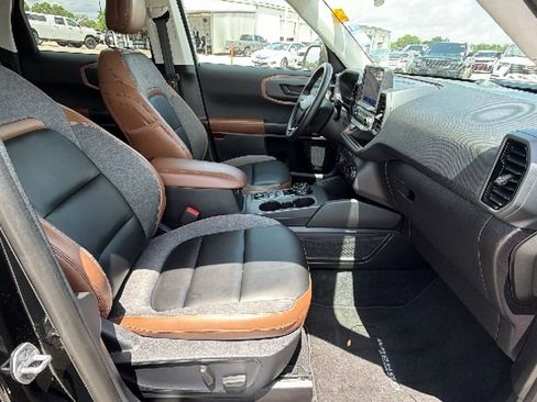 Used 2024 Ford Bronco Sport Outer Banks w/ Tech Package AWD/4WD image 31