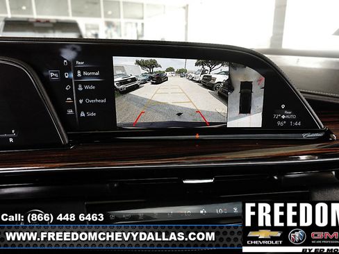 Certified 2023 Cadillac Escalade ESV Premium Luxury image 18