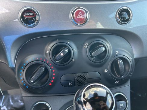 Used 2015 FIAT 500 Sport image 33