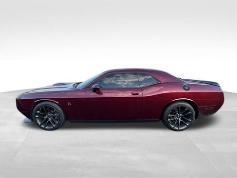 Used 2021 Dodge Challenger R/T Scat Pack w/ Shaker Package image 5