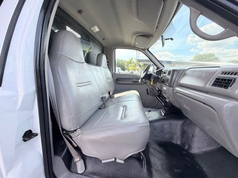 Used 2000 Ford F450 XL RWD image 16