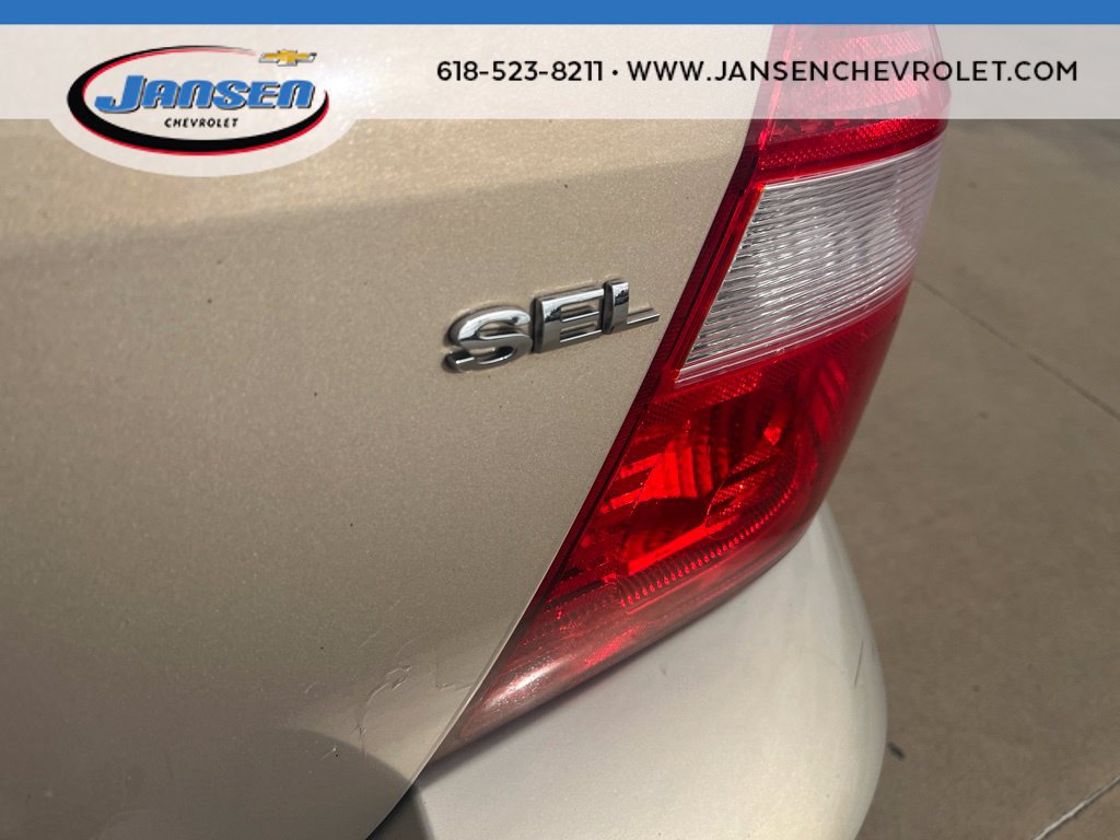 Used 2007 Ford Five Hundred SEL FWD image 7