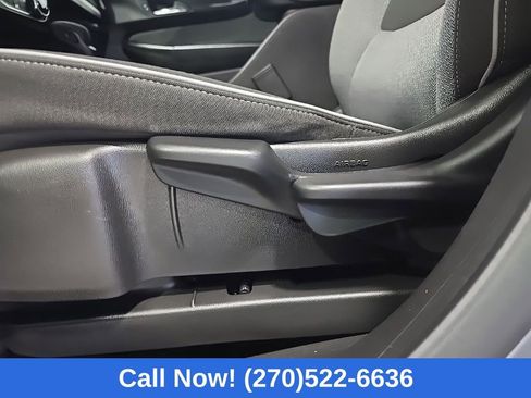 Used 2025 Chevrolet TrailBlazer LT FWD image 14