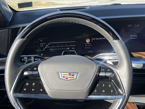 Certified 2025 Cadillac Escalade Sport Platinum image 25