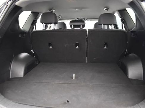 Used 2023 Hyundai Santa Fe SEL image 16