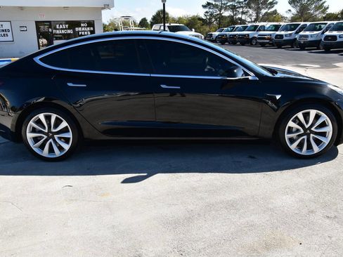 Used 2019 Tesla Model 3 Long Range image 8