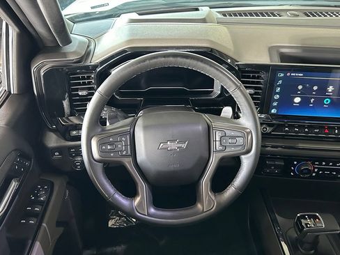 Used 2025 Chevrolet Silverado 1500 ZR2 w/ Technology Package AWD/4WD image 9