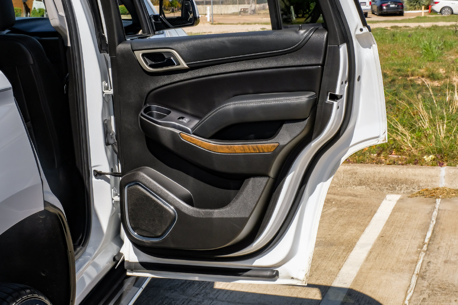 Used 2018 GMC Yukon Denali RWD image 56