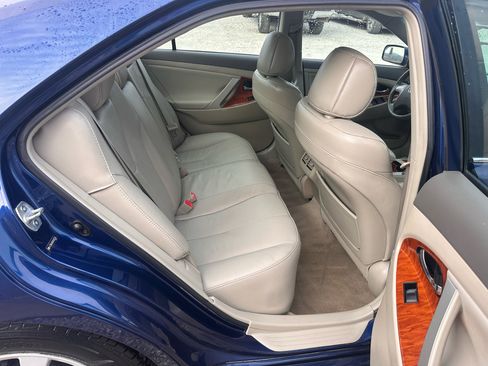 Used 2009 Toyota Camry XLE image 7