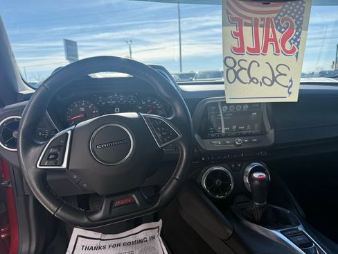 Used 2018 Chevrolet Camaro SS image 14