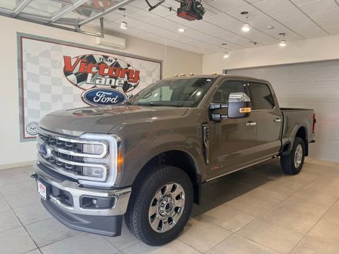 Used 2026 Ford F250 King Ranch w/ Chrome Package AWD/4WD image 1