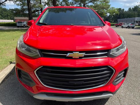 Used 2018 Chevrolet Trax LT FWD image 8