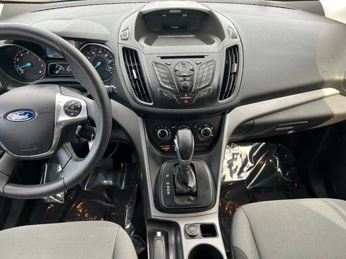 Used 2016 Ford Escape SE image 29