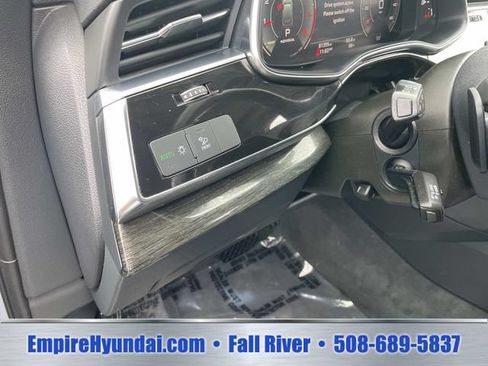 Used 2022 Audi Q7 2.0T Premium Plus AWD/4WD image 22