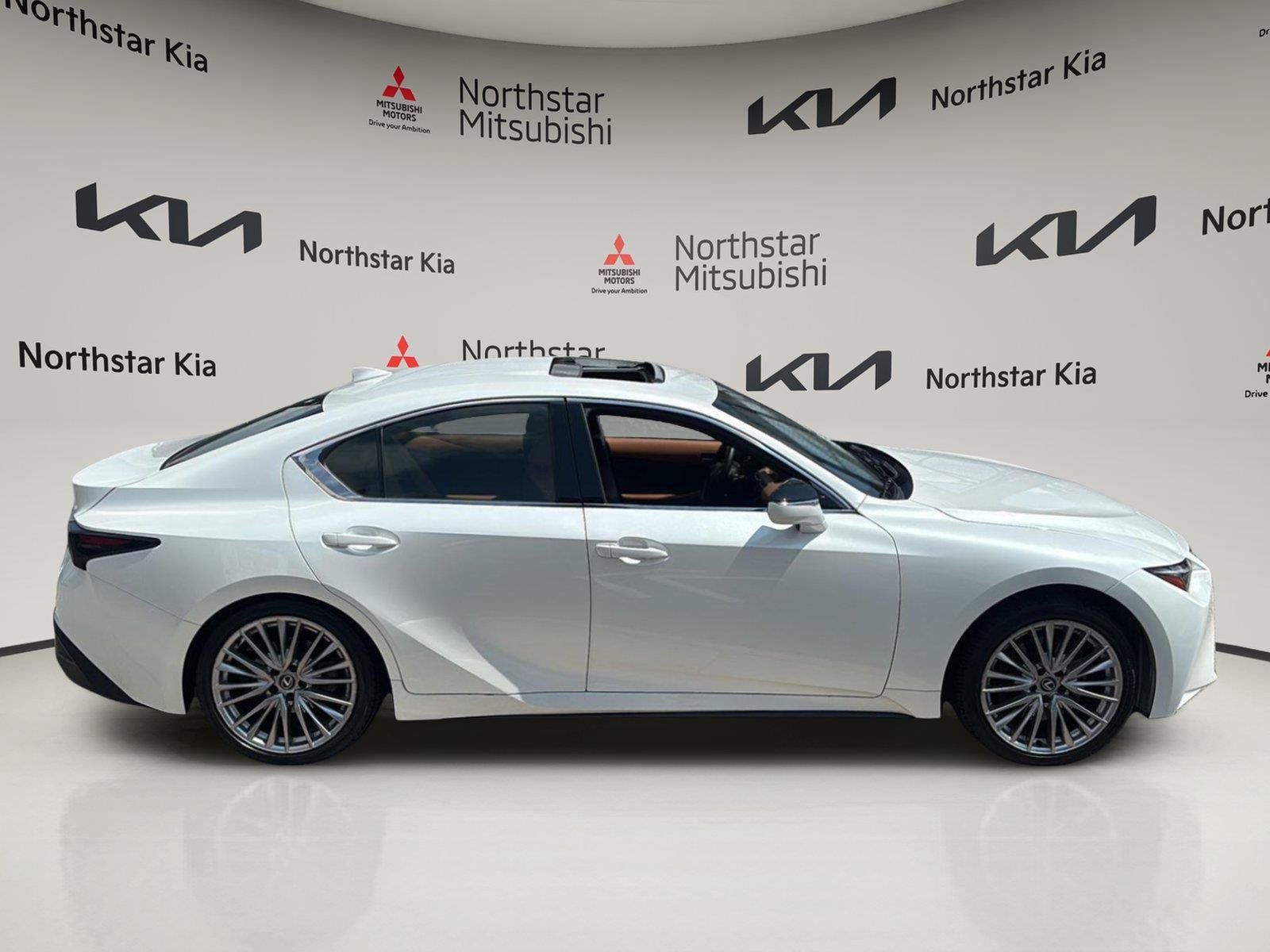 Used 2023 Lexus IS 300 AWD w/ Premium Package image 10