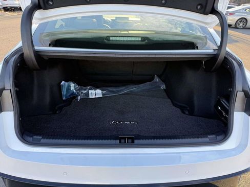 Used 2021 Lexus IS 350 F Sport image 29