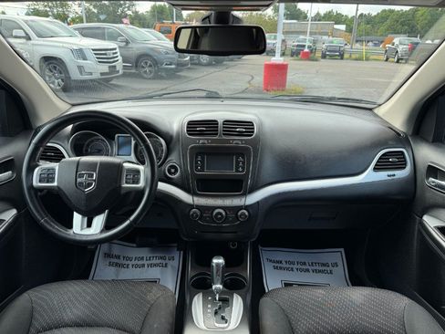 Used 2018 Dodge Journey SE w/ Popular Equipment Group FWD image 22