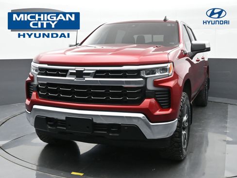 Used 2023 Chevrolet Silverado 1500 LT AWD/4WD image 1
