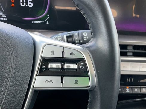 Used 2023 Kia Telluride S image 27