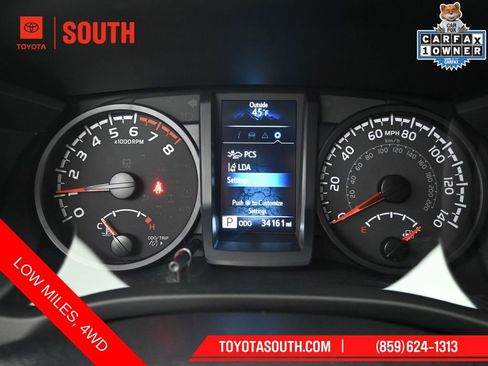 Used 2022 Toyota Tacoma SR AWD/4WD image 12