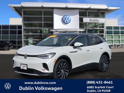 Certified 2023 Volkswagen ID.4 Pro S Plus image 8